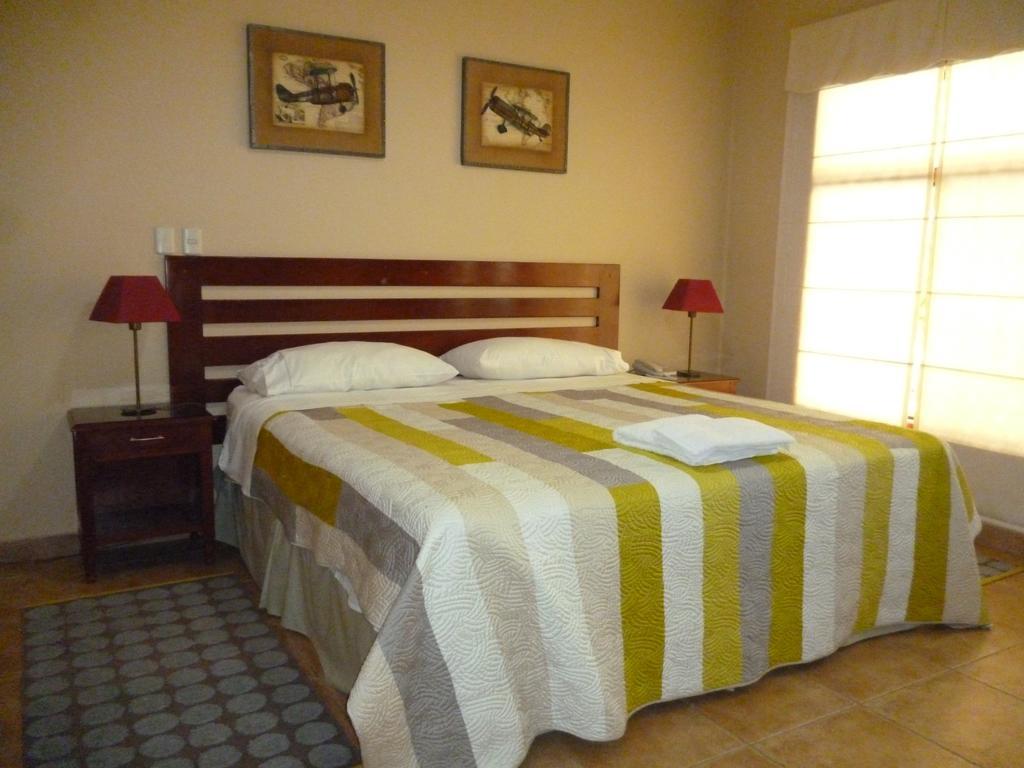 Apart Hotel El Canaveral Чинча-Альта Екстер'єр фото